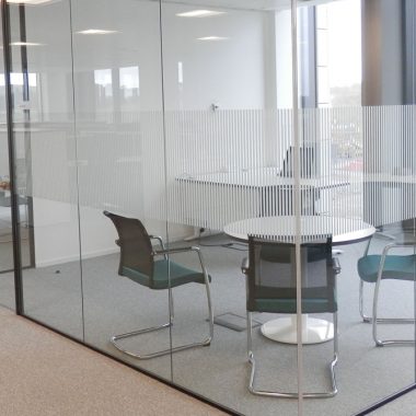 upright-site-Office-partitions-img