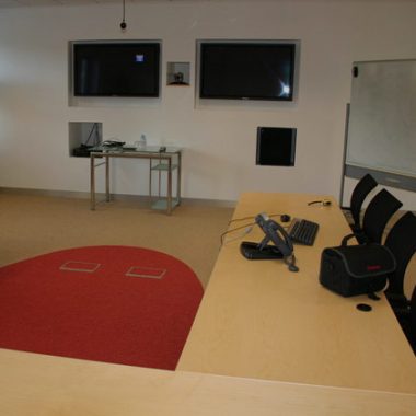 upright-site-our-work-meeting-hall